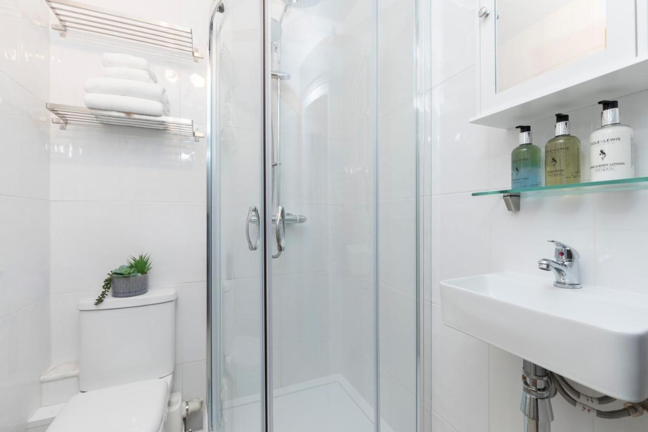 Modern Self Contained Studio Home Cheltenham Dış mekan fotoğraf